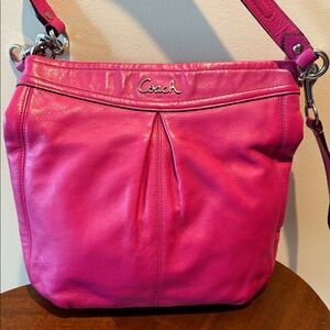 Coach  Ashley Crossbody/shoulder bag  f20114   Leather  bright pink  beautiful